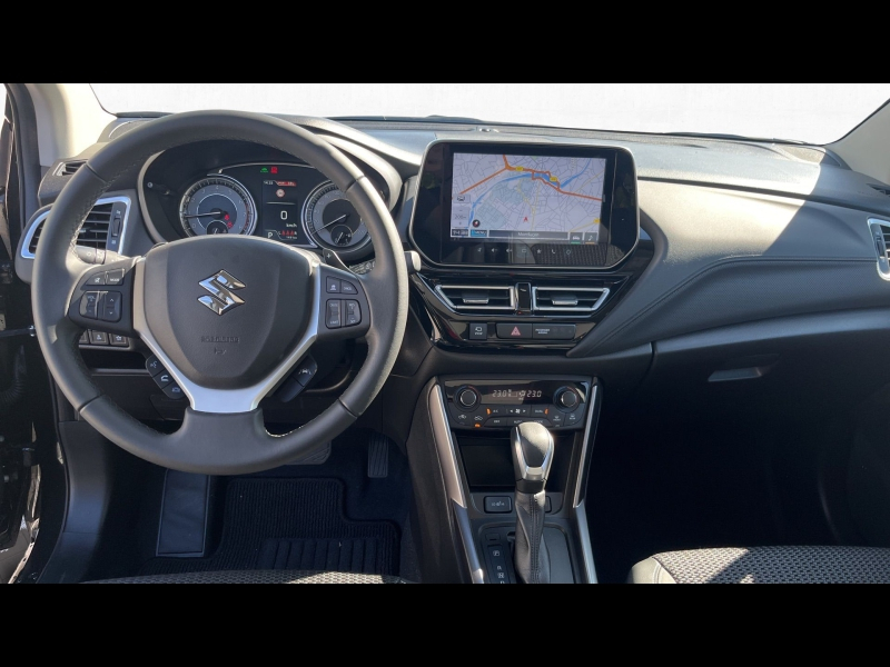 Photo 10 de l’annonce de SUZUKI SX4 S-Cross d’occasion à vendre à BELLERIVE-SUR-ALLIER