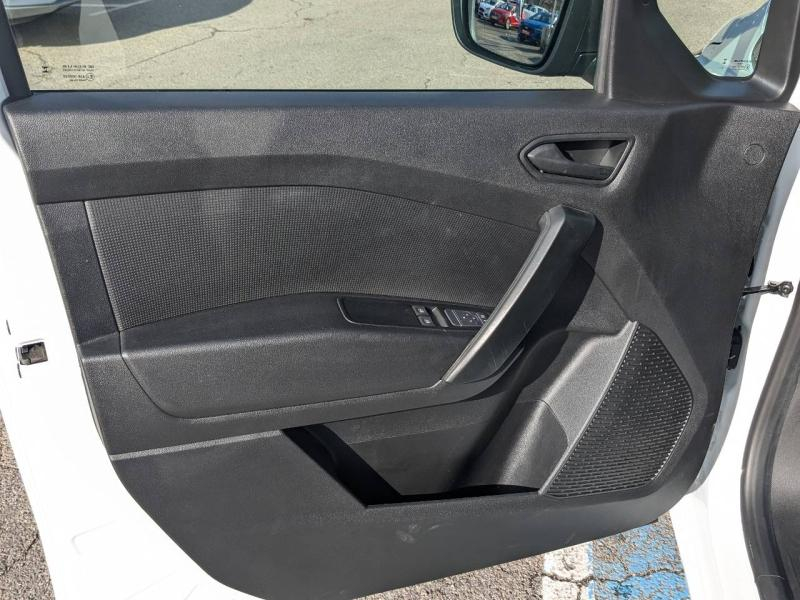 Photo 10 de l’annonce de RENAULT Kangoo Van d’occasion à vendre à AIX-EN-PROVENCE