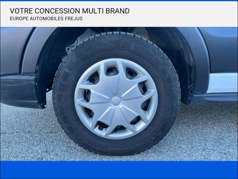 Photo 4 de l’annonce de FORD Transit 2T Fg VUL d’occasion à vendre à Fréjus
