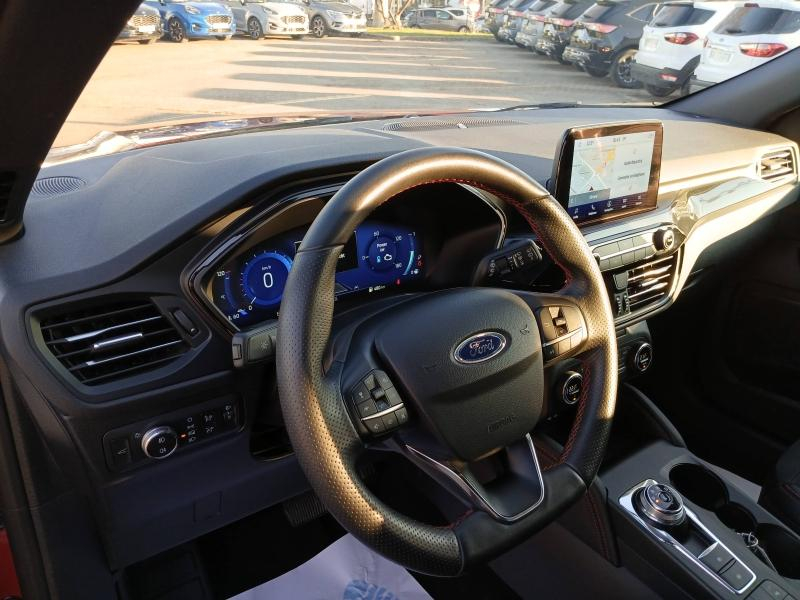 Photo 16 de l’annonce de FORD Kuga d’occasion à vendre à NÎMES