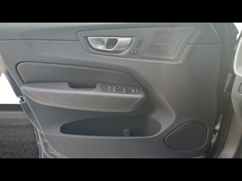 Photo 17 de l’annonce de VOLVO XC60 d’occasion à vendre à TOULON