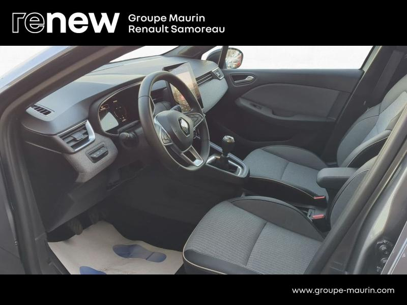 Photo 18 de l’annonce de RENAULT Clio d’occasion à vendre à SAMOREAU