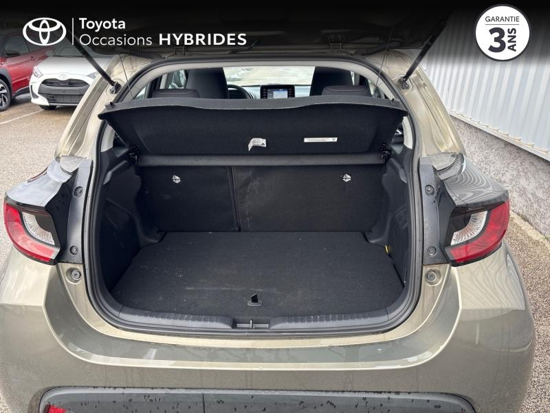 Photo 10 de l’annonce de TOYOTA Yaris d’occasion à vendre à NÎMES