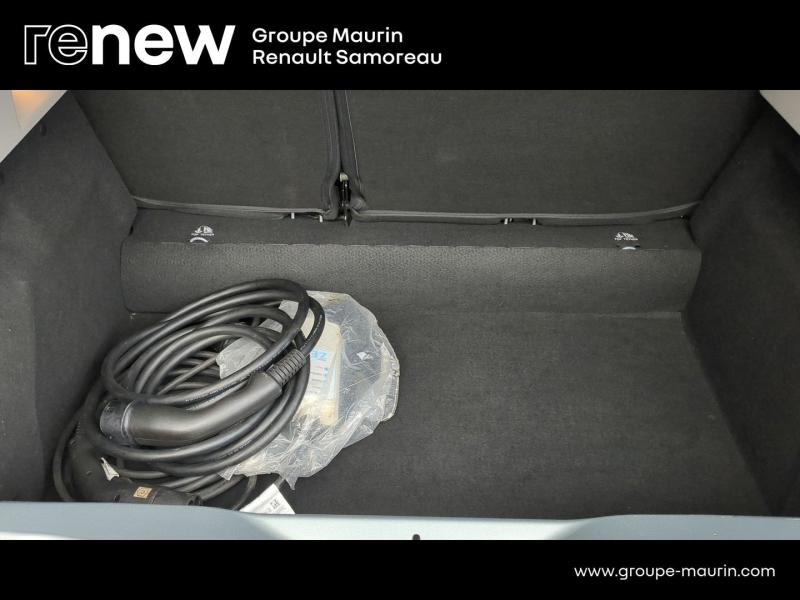 Photo 10 de l’annonce de RENAULT Zoe d’occasion à vendre à SAMOREAU