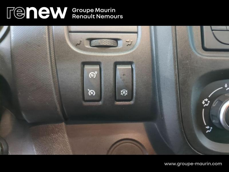 Photo 16 de l’annonce de RENAULT Trafic Fg VUL d’occasion à vendre à SAINT PIERRE LES NEMOURS