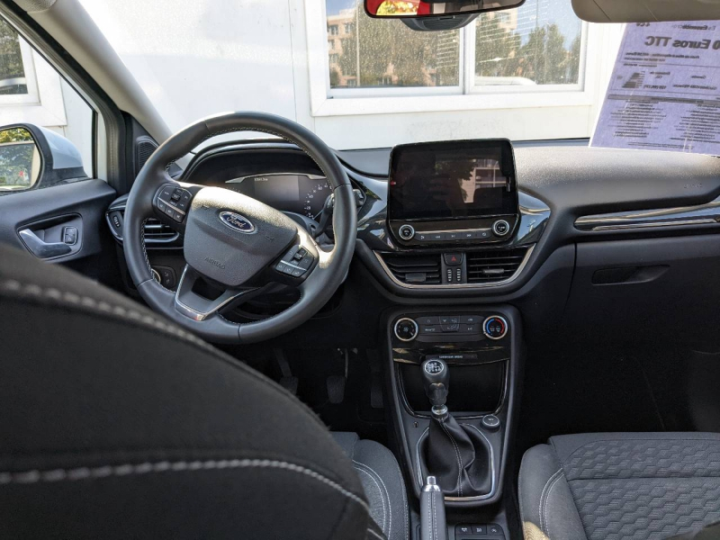 Photo 4 de l’annonce de FORD Puma d’occasion à vendre à AUBAGNE