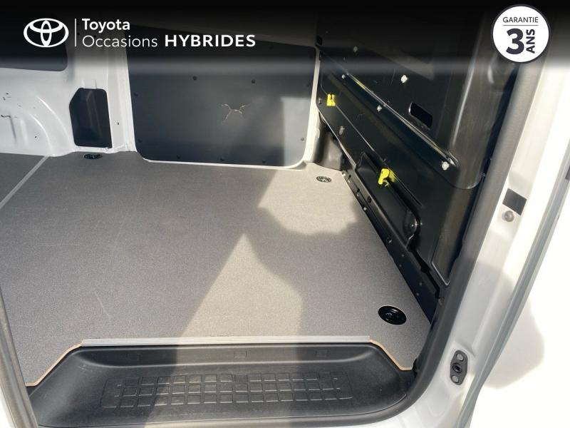 Photo 13 de l’annonce de TOYOTA ProAce VUL d’occasion à vendre à AUBIÈRE