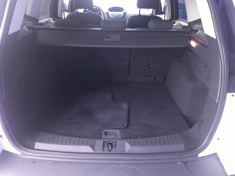 Photo 14 de l’annonce de FORD Kuga d’occasion à vendre à PERPIGNAN
