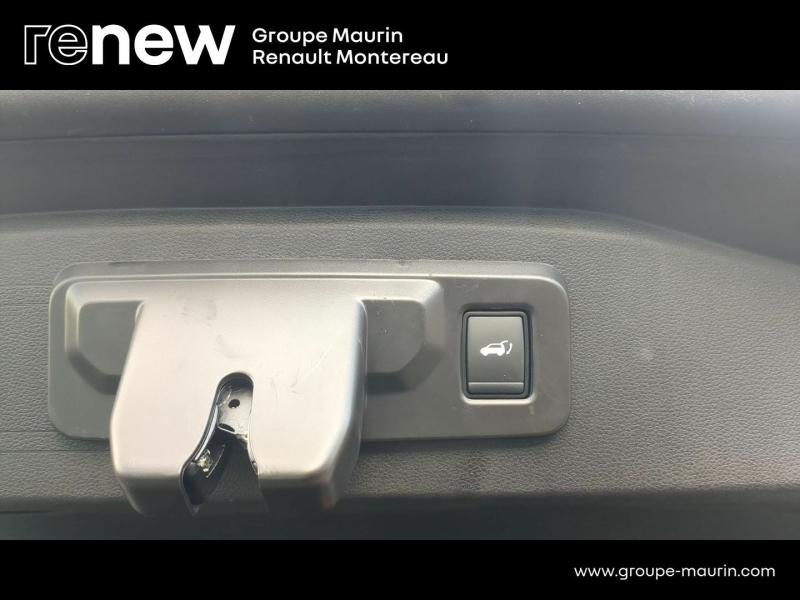 Photo 15 de l’annonce de RENAULT Espace d’occasion à vendre à VARENNES SUR SEINE