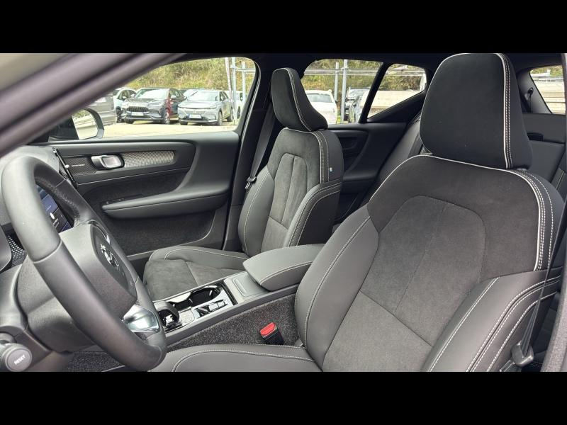 Photo 5 de l’annonce de VOLVO XC40 d’occasion à vendre à AIX-EN-PROVENCE