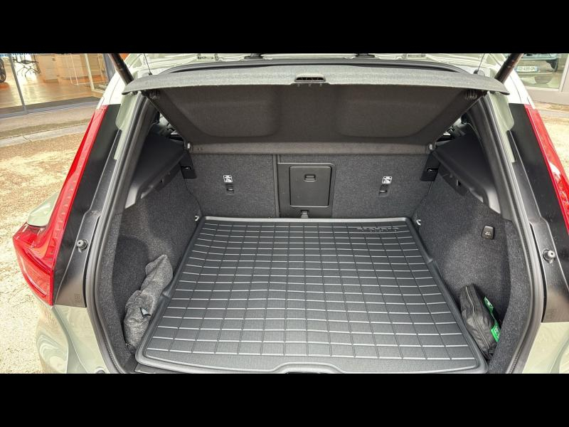 Photo 7 de l’annonce de VOLVO XC40 d’occasion à vendre à AIX-EN-PROVENCE