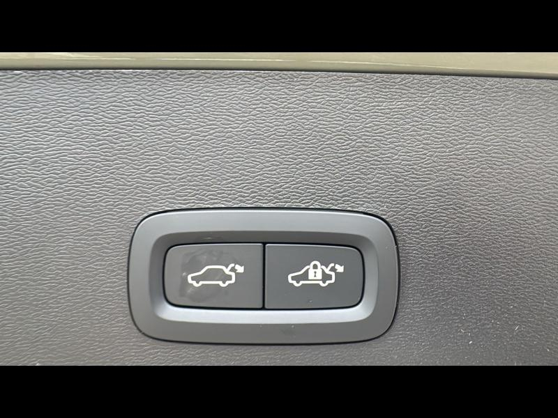 Photo 14 de l’annonce de VOLVO XC40 d’occasion à vendre à AIX-EN-PROVENCE