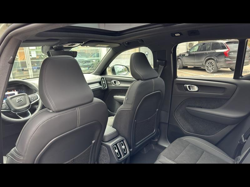 Photo 16 de l’annonce de VOLVO XC40 d’occasion à vendre à AIX-EN-PROVENCE
