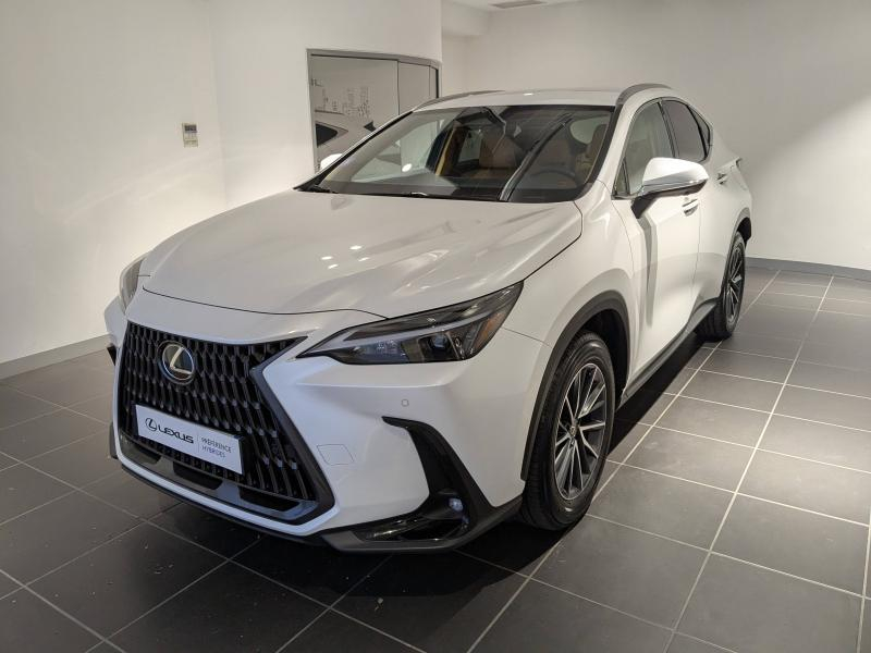 Photo 3 de l’annonce de LEXUS NX d’occasion à vendre à AUBIÈRE