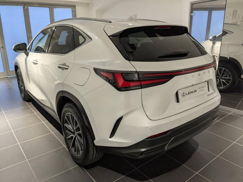 Photo 11 de l’annonce de LEXUS NX d’occasion à vendre à AUBIÈRE