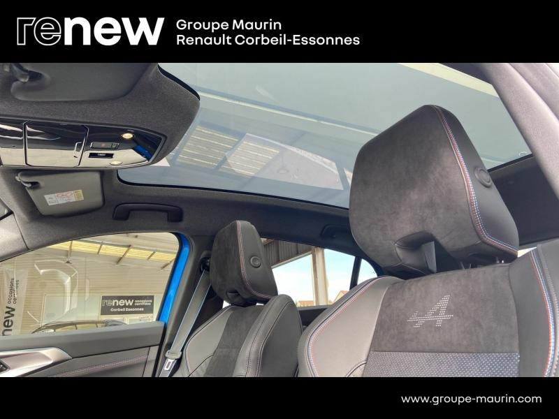 Photo 12 de l’annonce de RENAULT  d’occasion à vendre à CORBEIL-ESSONNES