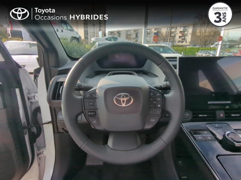 Photo 9 de l’annonce de TOYOTA bZ4X d’occasion à vendre à NÎMES