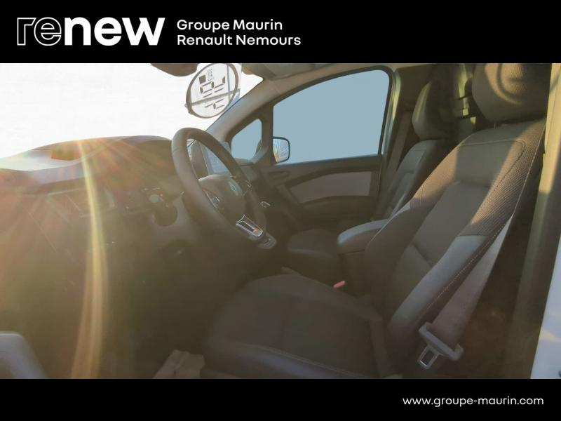 Photo 12 de l’annonce de RENAULT Kangoo Van d’occasion à vendre à SAINT PIERRE LES NEMOURS