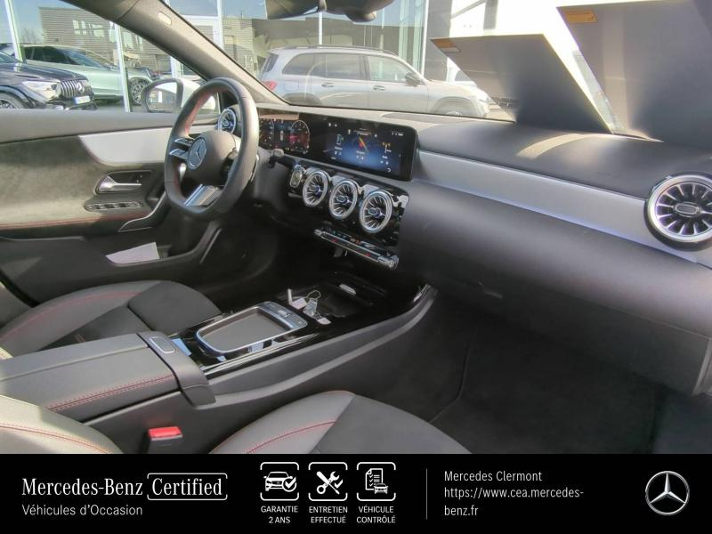 Photo 6 de l’annonce de MERCEDES-BENZ Classe A d’occasion à vendre à AUBIÈRE