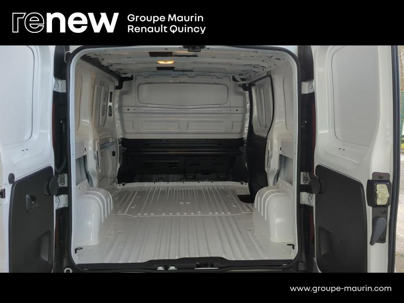 Photo 5 de l’annonce de RENAULT Trafic Fg VUL d’occasion à vendre à QUINCY-SOUS-SÉNART