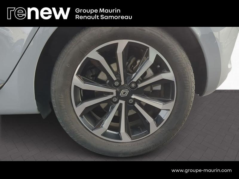Photo 7 de l’annonce de RENAULT Clio d’occasion à vendre à SAMOREAU