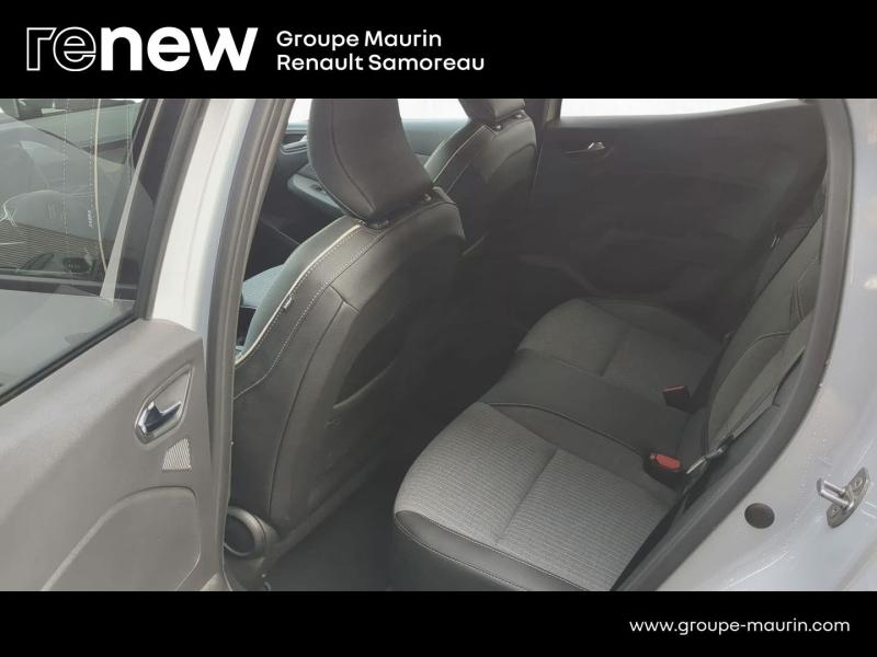 Photo 11 de l’annonce de RENAULT Clio d’occasion à vendre à SAMOREAU