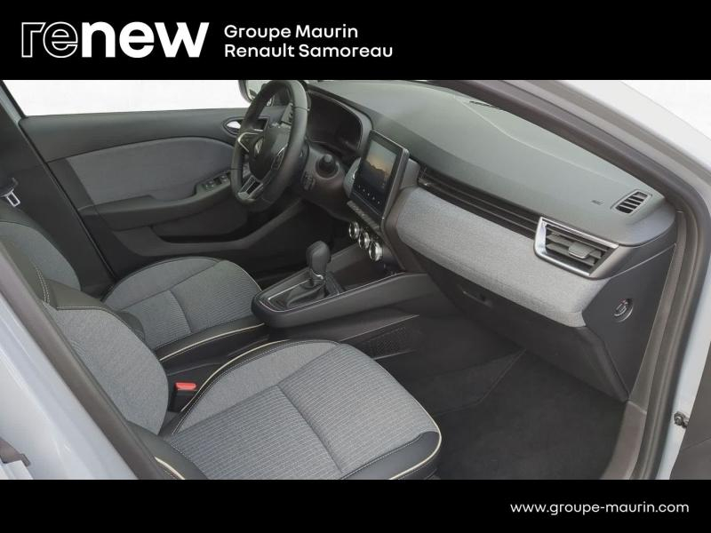 Photo 16 de l’annonce de RENAULT Clio d’occasion à vendre à SAMOREAU