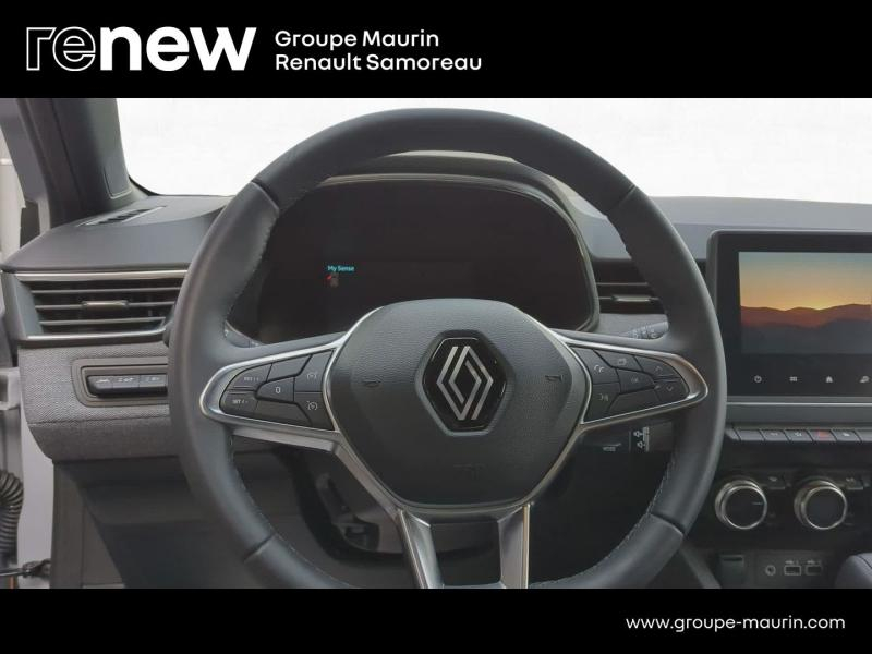 Photo 20 de l’annonce de RENAULT Clio d’occasion à vendre à SAMOREAU