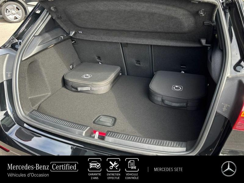 Photo 15 de l’annonce de MERCEDES-BENZ Classe A d’occasion à vendre à SÈTE