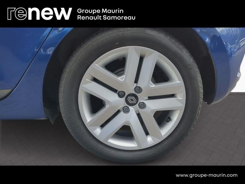 Photo 7 de l’annonce de RENAULT Clio d’occasion à vendre à SAMOREAU