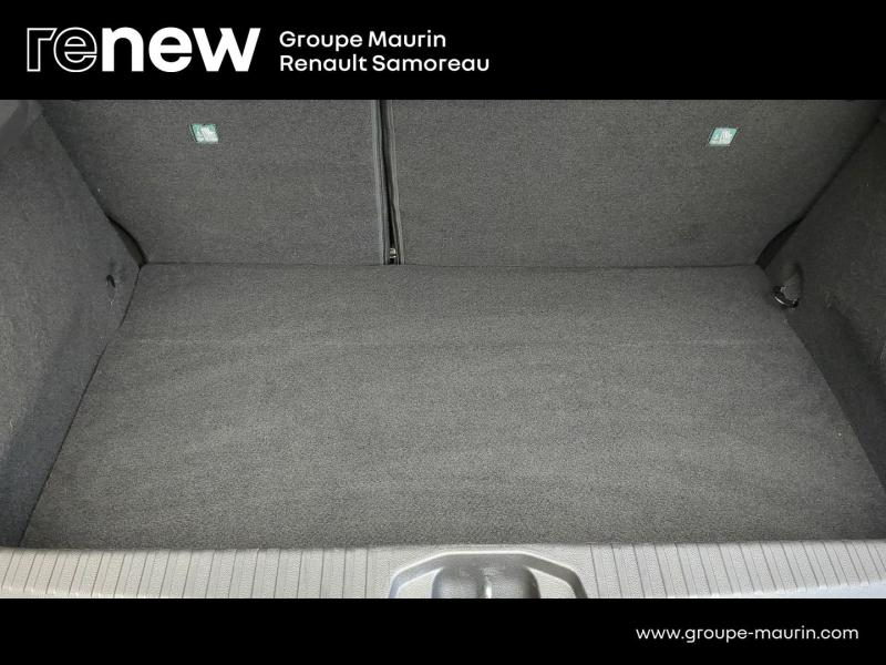 Photo 9 de l’annonce de RENAULT Clio d’occasion à vendre à SAMOREAU