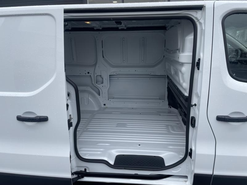 Photo 11 de l’annonce de RENAULT Trafic Fg VUL d’occasion à vendre à CHENNEVIÈRES-SUR-MARNE