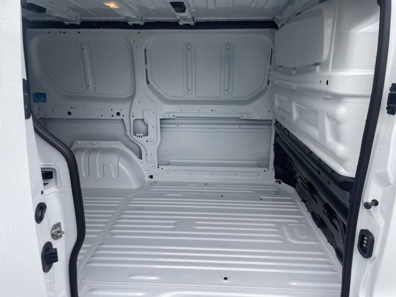 Photo 12 de l’annonce de RENAULT Trafic Fg VUL d’occasion à vendre à CHENNEVIÈRES-SUR-MARNE