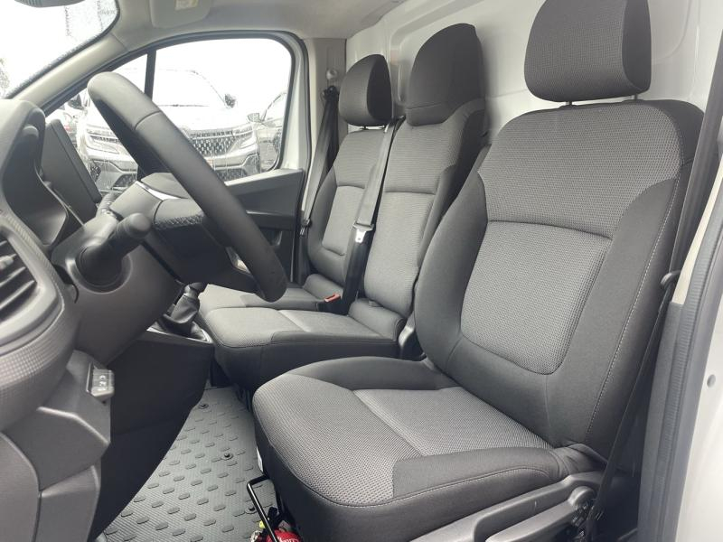 Photo 18 de l’annonce de RENAULT Trafic Fg VUL d’occasion à vendre à CHENNEVIÈRES-SUR-MARNE