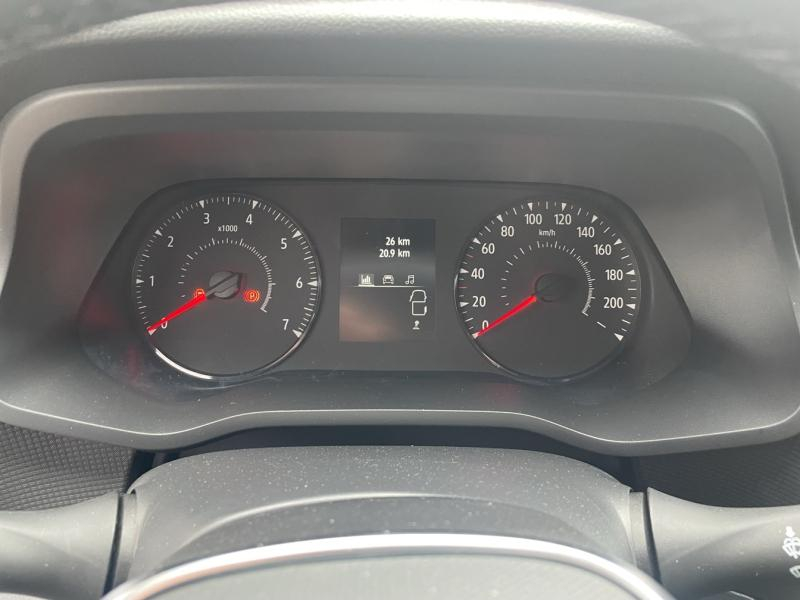 Photo 20 de l’annonce de RENAULT Trafic Fg VUL d’occasion à vendre à CHENNEVIÈRES-SUR-MARNE