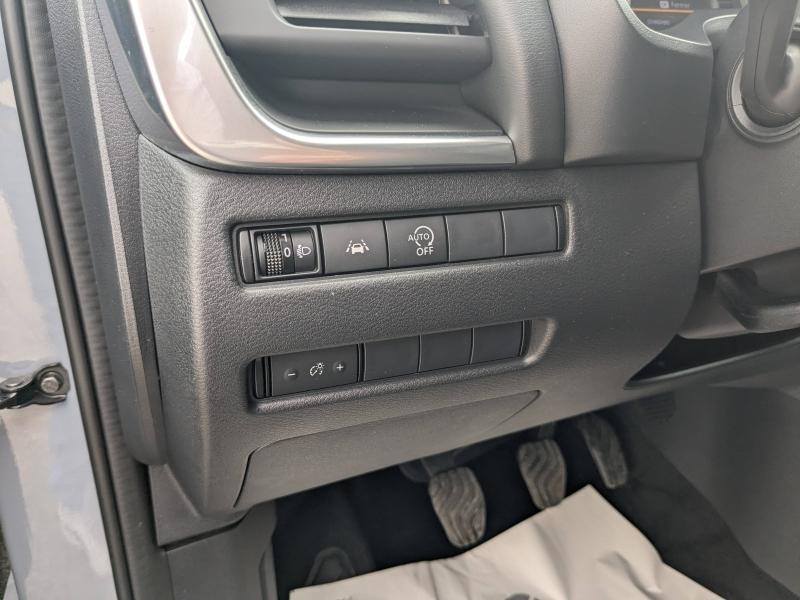 Photo 13 de l’annonce de NISSAN Qashqai d’occasion à vendre à GAP