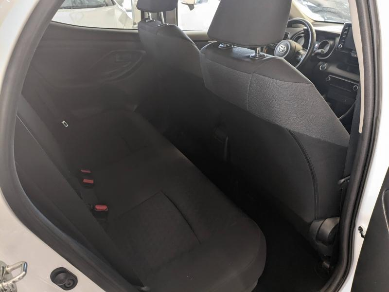 Photo 11 de l’annonce de TOYOTA Yaris d’occasion à vendre à MONTPELLIER