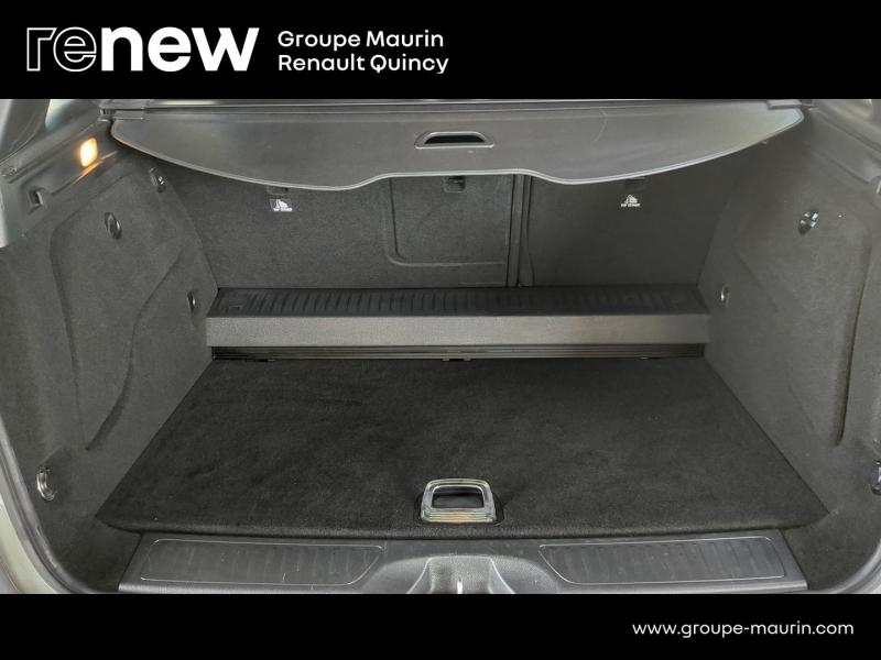 Photo 8 de l’annonce de MERCEDES-BENZ Classe B d’occasion à vendre à QUINCY-SOUS-SÉNART