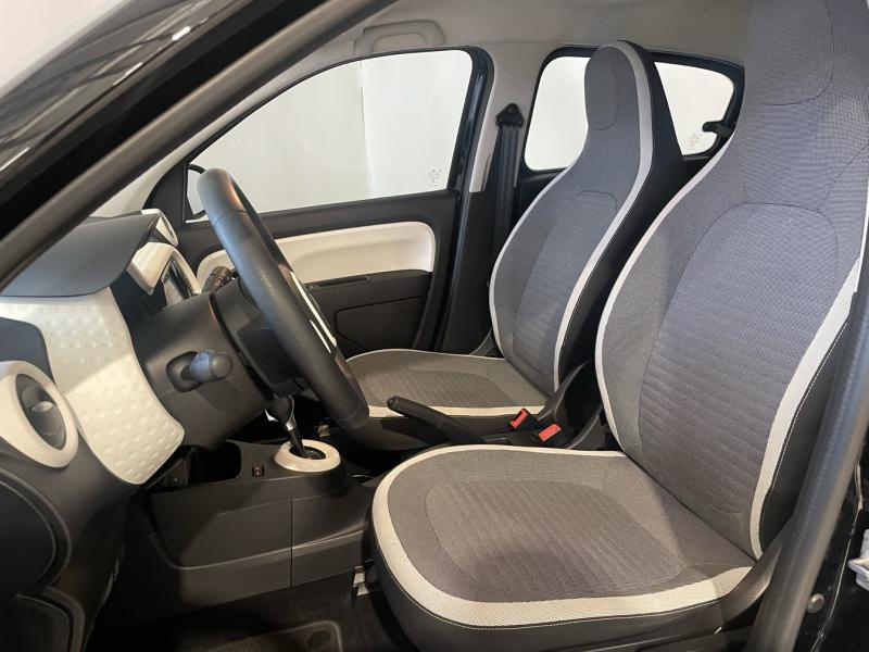 Photo 11 de l’annonce de RENAULT Twingo d’occasion à vendre à CHENNEVIÈRES-SUR-MARNE