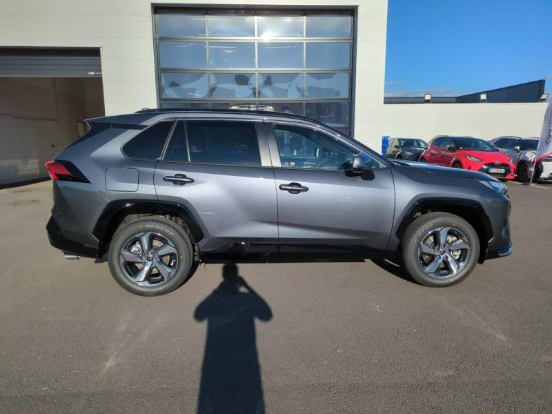 Photo 6 de l’annonce de TOYOTA RAV4 d’occasion à vendre à AUBIÈRE