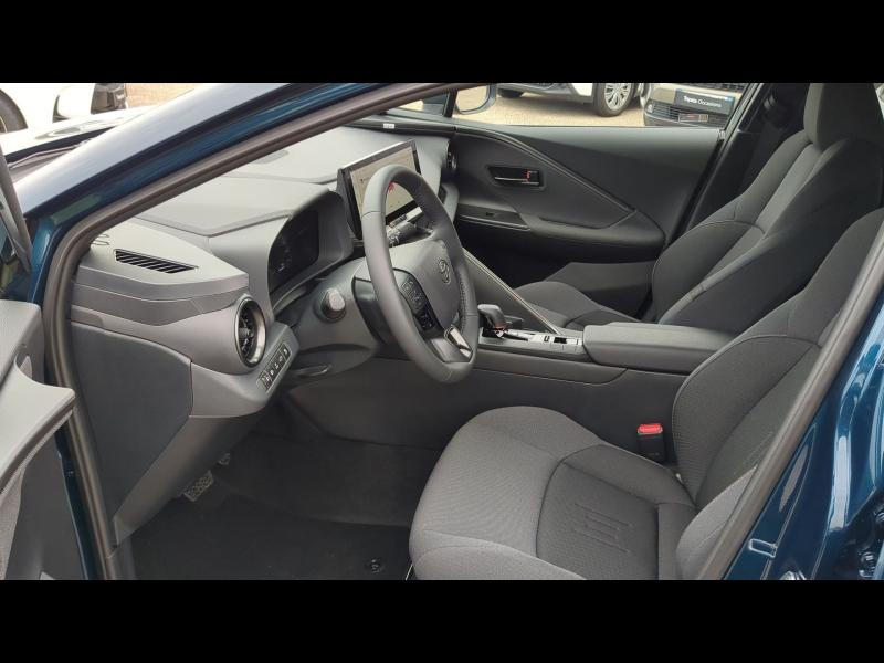 Photo 14 de l’annonce de TOYOTA C-HR d’occasion à vendre à ARLES