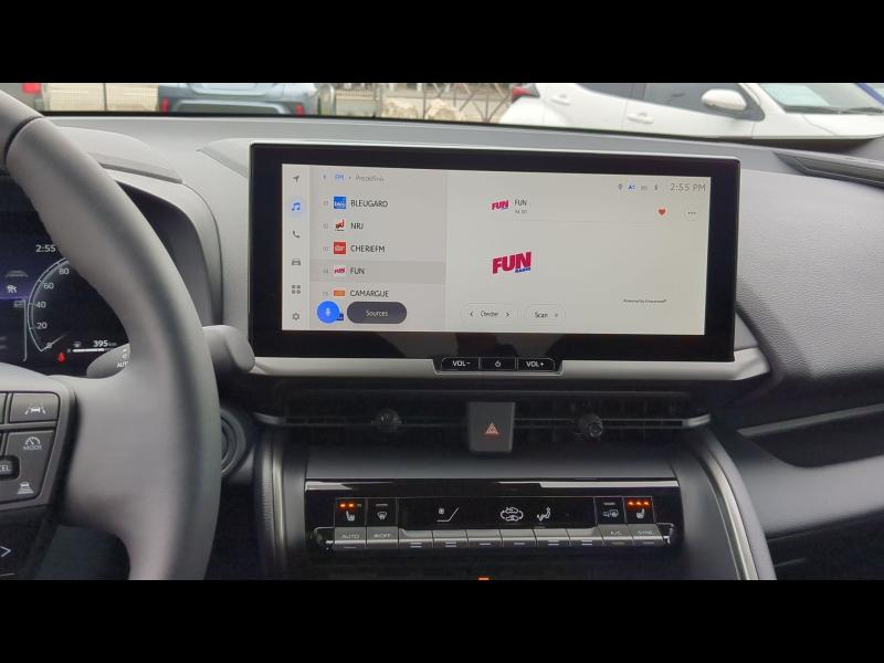 Photo 20 de l’annonce de TOYOTA C-HR d’occasion à vendre à ARLES