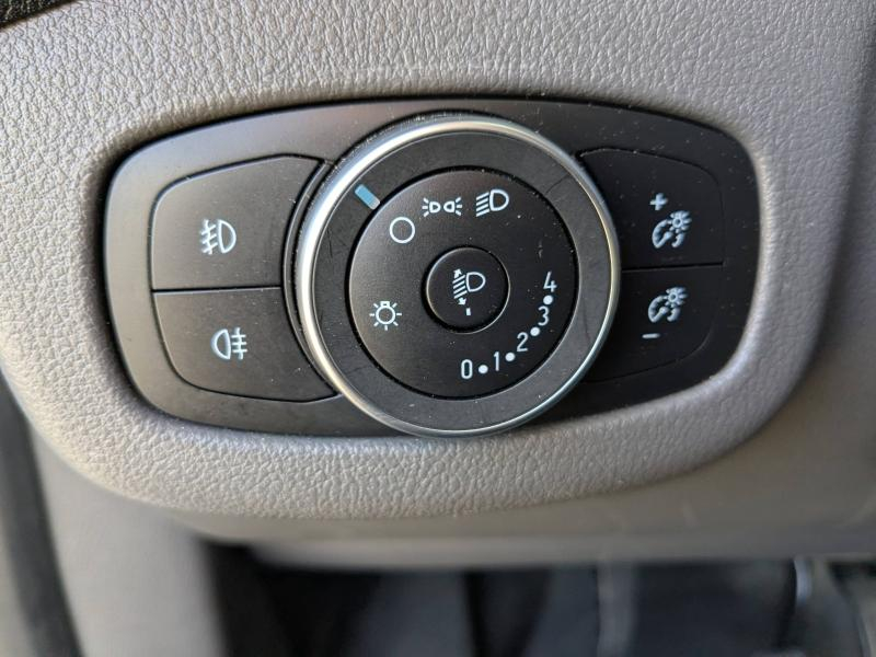 Photo 10 de l’annonce de FORD Transit Connect VUL d’occasion à vendre à LA VALETTE
