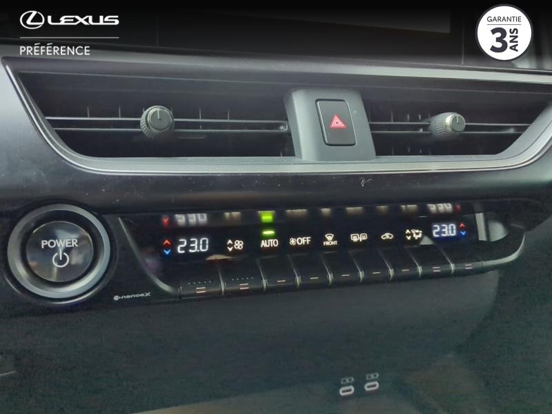 Photo 18 de l’annonce de LEXUS UX d’occasion à vendre à LATTES