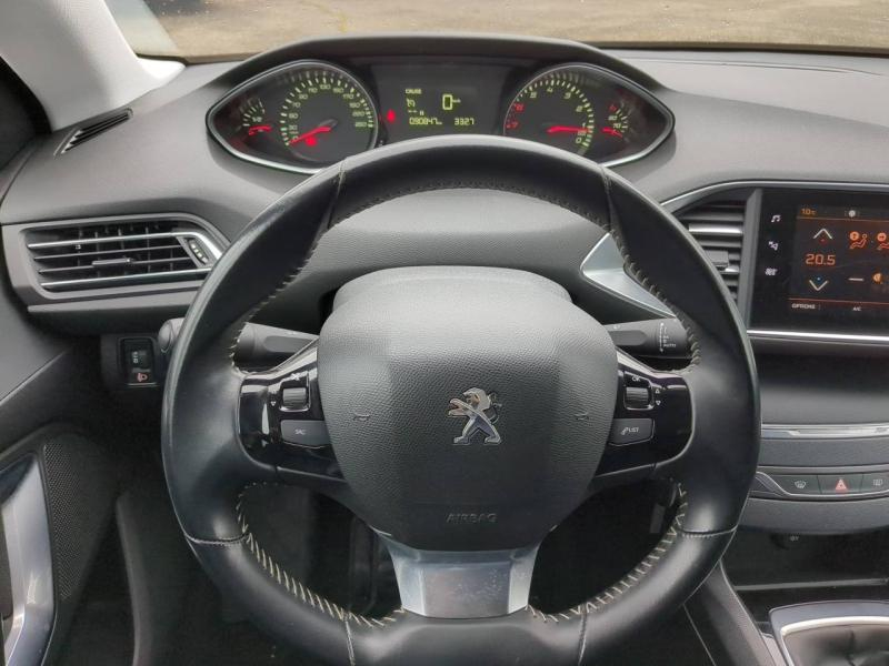 Photo 11 de l’annonce de PEUGEOT 308 d’occasion à vendre à NÎMES
