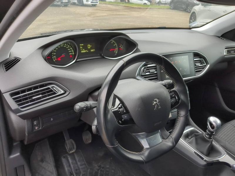 Photo 13 de l’annonce de PEUGEOT 308 d’occasion à vendre à NÎMES