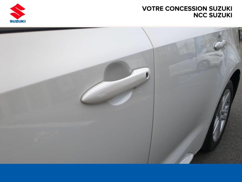 Photo 9 de l’annonce de SUZUKI Swace d’occasion à vendre à BELLERIVE-SUR-ALLIER