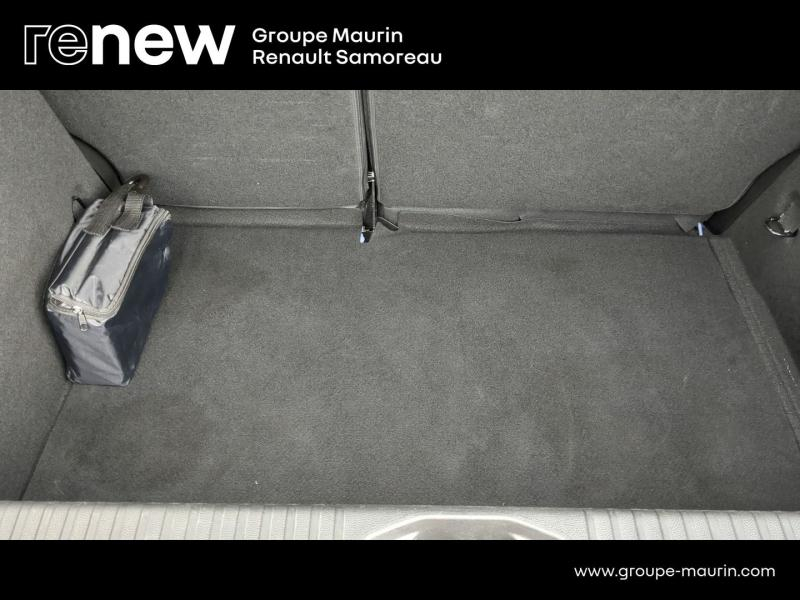 Photo 5 de l’annonce de RENAULT Clio d’occasion à vendre à SAMOREAU
