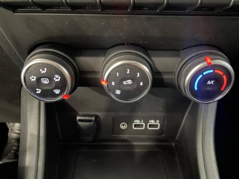 Photo 14 de l’annonce de RENAULT Captur d’occasion à vendre à CHENNEVIÈRES-SUR-MARNE