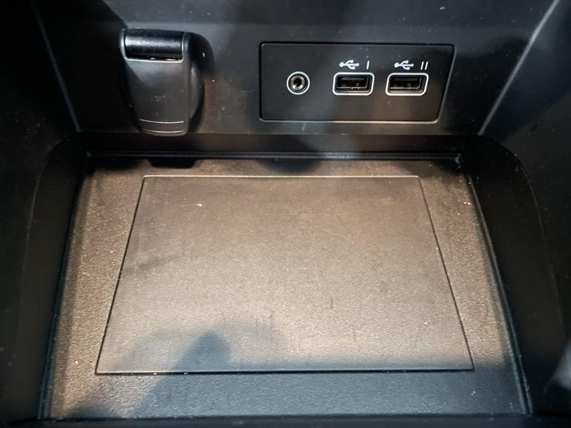 Photo 18 de l’annonce de RENAULT Captur d’occasion à vendre à CHENNEVIÈRES-SUR-MARNE